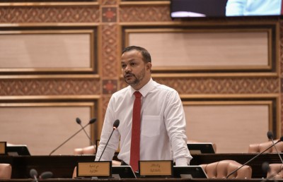 ދައުލަތުގެ އޮފީސްތައް ކުލީ އިމާރާތްތަކުގައި ހިންގާތީ އަލީ ހުސައިންގެ ކަންބޮޑުވުން