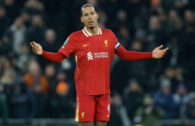 ސެމީގެ ފުރަތަމަ ލެގުން ޗެމްޕިއަން ލިވަޕޫލް ބަލިވެއްޖެ، ވެންޑައިކަށް ގޯސްވީ ރެފްރީ