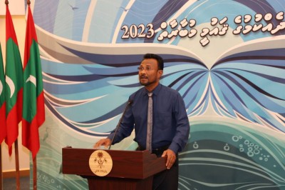 ޤައުމިއްޔަތު ދިރުވޭނީ ދިވެހިބަހާ ގުޅުންހުރި މުބާރާތްތައް ބޭއްވިގެން: ޑރ. އަޝްރަފް