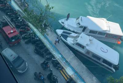 މާލޭ ފަޅުގައި އޮތް ލޯންޗެއްގައި އަލިފާން ރޯވެއްޖެ