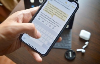 އައިފޯނާއި އައިޕެޑްގައި ފޮރުވިފައިވާ ޓްރެކްޕެޑެއް