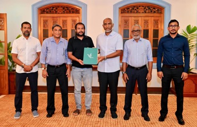 އެމްޑީޕީގެ އެކްޓިވިސްޓު ދޮންކޮޅު ޕީއެންސީއަށް