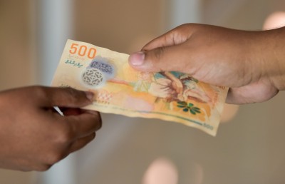 ޖޫރިމަނާ އަތުލުމުގެ ވަރުގަދަ ނިޒާމެއް ޑްރަގް ޑީލަރުންނަކަށް ނުހިނގާ؟!