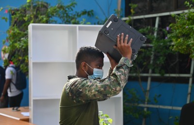 ހައުސިން މިނިސްޓްރީގެ ސާވާ ރިކަވާވޭތޯ ބަލަން ސިންގަޕޫރަށް ފޮނުވައިފި