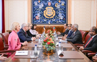 ގުޅިގެން ކުރިއަށް ދެވޭނެ ކަމުގެ އުއްމީދާ އެކު ރައީސްގެ ޝުކުރު އެސްޓޯނިއާގެ ރައީސަށް!