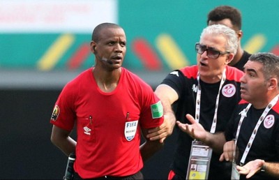 އެފްރިކަން ކަޕް: ފުރިހަމަ ވަގުތު ހަމަނުވަނީސް ރެފްރީ މެޗު ނިންމާލައިފި