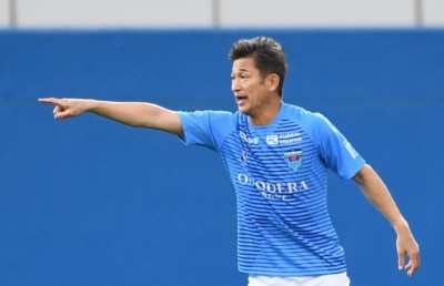 54 އަހަރުގެ ފޯވާޑް ބޭބެގެ ކްލަބަށް ސޮއިކޮށްފި