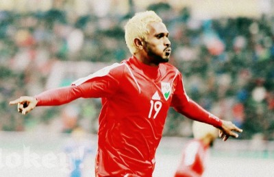 ހޮކޭ ބޫޓު ބާލައި ދަނޑުން ފައިބައިފި