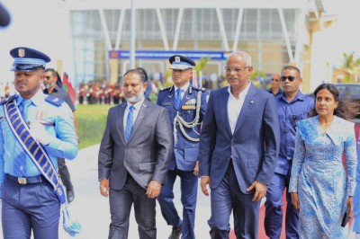 އަދާލަތު ޕާޓީން ރައީސް ޞާލިޙްއަށް ތާއީދުކުރަން ނިންމައިފި