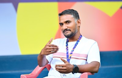 މި ބައްޕައިން މި ގެނެސްދެނީ ފުޓްބޯޅަ އަށް މުހިއްމު ބަދަލެއް