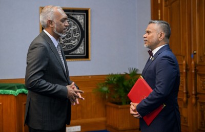 އަދީބާއި އޭނާގެ އިސް ބައިވެރިންނަށް ދިން ލުއިތައް އުވައިލުމުން ރައީސްގެ މަރުހަބާ