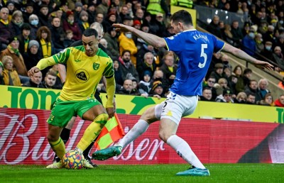 ވިލާ ޕާކުން މެންޗެސްޓާ ޔުނައިޓެޑަށް މަރުހަބާކީ ކުޓީނިއޯ!