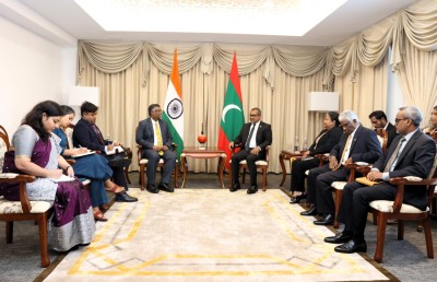 ރާއްޖެ އާއި އިންޑިއާގެ ގުޅުން ވަރުގަދަކުރަން އާ ސަފީރާއެކު މަޝްވަރާކޮށްފި