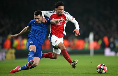 އާސެނަލް އާއި އިންޓަ ގަދަ 16 ޓީމުގެ ބުރާ ގާތަށް