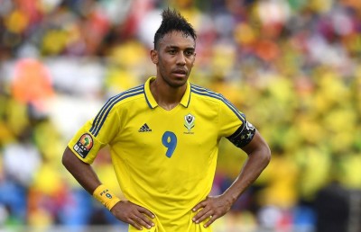 ގެބޮން އާއި ގާނާ އެއްވަރު، އޮބާމެޔަން އަށް ނުކުޅެވުނީ ހިތުގެ މައްސަލައަކާ ހުރެ