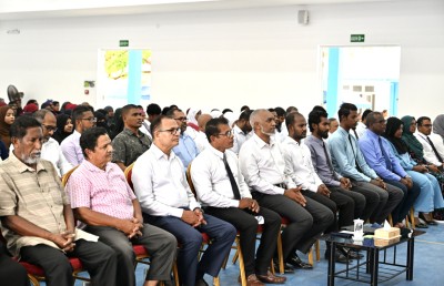 އިސްކަންދެނީ ރައްޔިތުން އެދޭ ގޮތަށް މަޝްރޫއުތައް ހިންގައި، އުއްމީދުތައް ހާސިލްކޮށްދޭން: ރައީސް