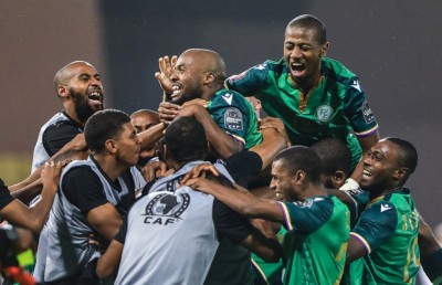 އެފްރިކަން ކަޕް: ކޮމޯރޮސް އިން ގާނާ ކަޓުވާލައިފި