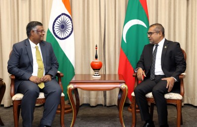 ރާއްޖެ އާއި އިންޑިއާގެ ގުޅުން ވަރުގަދަކުރަން އާ ސަފީރާއެކު މަޝްވަރާކޮށްފި