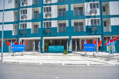 މަލަސް ރެސިޑެންސް އިފްތިތާހުކޮށް އެމްޑަބްލިޔުއެސްސީގެ 127 މުވައްޒަފަކަށް ބޯހިޔާވަހިކަން