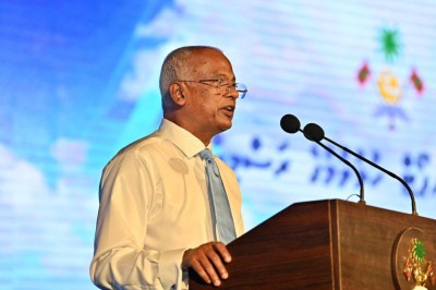 ތިން އެއާޕޯޓެއްގެ މަސައްކަތް ނިމި މި އަހަރު ތެރޭ ޚިދުމަތް ދޭން ފެށޭނެ: ރައީސް