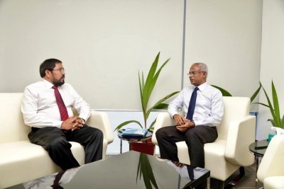 ޖޭޕީގެ ސްލޮޓްތައް ހުސްކުރާނަމަ ރައީސް ވެސް އިސްތިއުފާދޭން ޖެހޭނެ: ގާސިމް