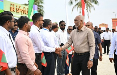 ރަށްރަށަށް ވަޒީރުން ގޮވައިގެން ދަނީ އަވަހަށް ނަތީޖާ ނެރެން: ރައީސް