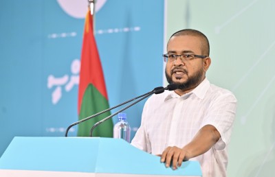 ސަސްޕެންޑްކުރި ނިހާދު ފިނޭންސްގެ ސްޓޭޓް މިނިސްޓަރަކަށް