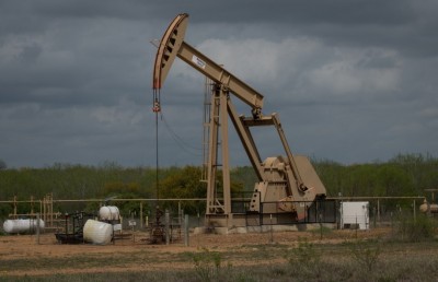 ހަތް އަހަރުގެ ތެރޭގައި ނުއުފުލޭ ވަރަށް ތެލުގެ އަގު މައްޗަށް