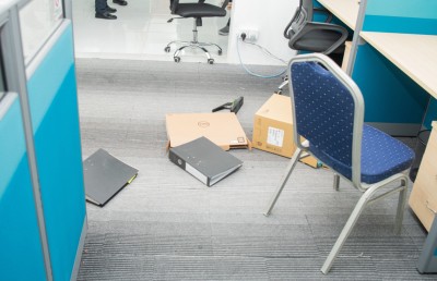 އޭސީސީން ތިނަދޫ ކައުންސިލްގެ މުދާތައް ގެންދިޔަ ކަމަށް ތުހުމަތުކޮށްފި