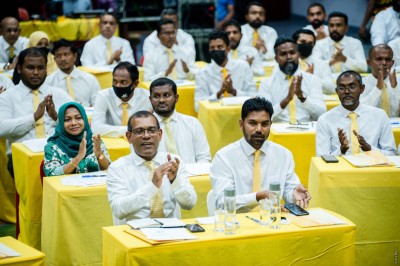 ޝިފާޒްގެ މުސްތަގުބަލު އޮތީ އުޖާލާކޮށް: ނަޝީދު