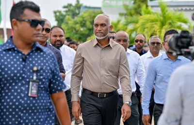 ރިސޯޓުތަކުން މިހާތަނަށް 25 މިލިއަން ޑޮލަރު ބޭންކުތަކަށް މާރުކޮށްފި: ރައީސް