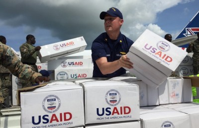 މަސްކް ބުނަނީ ޔޫއެސްއެއިޑް އަކީ ކުށްވެރިންގެ ޖަމާއަތެކޭ، ޓްރަމްޕަށް އެއީ މޮޔައިން