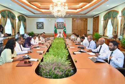 ޖެމްސްގެ އައު ވާޝަން ތައާރަފްކުރުމާ ގުޅޭގޮތުން ވަޒީރުން މަޝްވަރާކޮށްފި