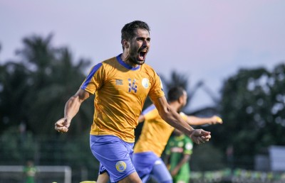 މާޒިޔާ ބަލިކޮށް ޕްރެޒިޑެންޓްސް ކަޕްގެ ޗެމްޕިއަންކަން ވެލެންސިއާ ހޯދައިފި