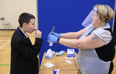 އޮމިކްރޮންގައި ކުޑަކުދިންގެ ކިބައިން ފެންނަ އަލާމާތްތައް