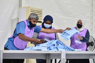 ރިޔާސީ އިންތިޚާބު މޮނިޓާކުރަން ބޭރުގެ އޮބްޒާވަރުންނަށް ހުޅުވާލައިފި