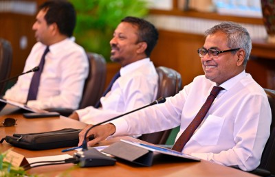 ޓޫރިޒަމާއި ތިމާވެށި އެއްކޮށްލުން: ރަނގަޅު ނިންމުމެއް؟