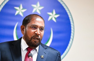 ގައުމު މި ހާލަތަށް ވައްޓާލީ ކުރީގެ ސަރުކާރުތަކުން: ގާސިމް