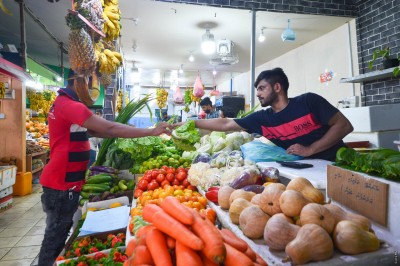 ހުރިހާ ވިޔަފާރިތަކެއްގެ ކޮންޓްރޯލް ބިދޭސީންނަށް، ހައްލެއް ނެތް؟