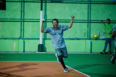 ތަންޑާ ބަލިކޮށް ޓައިޓަންސްއިން ފުރަތަމަ މޮޅު ހޯދައިފި