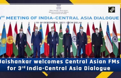 އިންޑިއާ-މެދުތެރޭ އޭޝިޔާ މަހާސިންތާ އޮންލައިންކޮށް