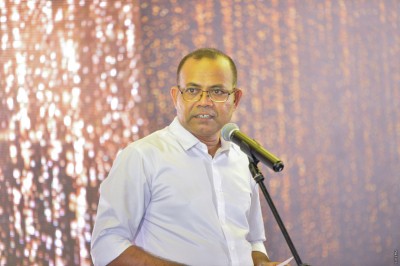 ޝާހު ވެސް ޖޭޕީ ދޫކޮށް، ރައީސް ޞާލިޙުގެ ފަޅިއަށް