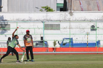 ރަމަޟާން ކްރިކެޓް ކާނިވަލް: މުލިއާގެ ޓީމާއި ޔޫތް މިނިސްޓްރީއަށް ފަސޭހަ މޮޅެއް