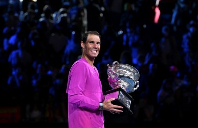 އޮސްޓްރޭލިއަން އޯޕަން: މެޑްވެޑޭވް ބަލިކޮށް ނަޑާލް 21 ވަނަ ގްރޭންޑް ސްލޭމް ކާމިޔާބު ކޮށްފި