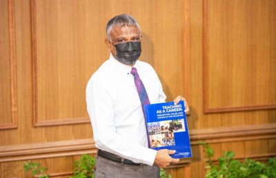 ޓީޗަރުންނަށް މި ސަރުކާރުން ދެރަ ގޮތެއް ނުހަދާނެ: މިނިސްޓަރު