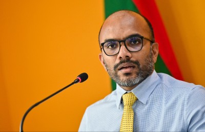 ހަރަދުން ސަލާމަތް ކުރަން ބުނި 7.7 ބިލިއަން ސަޕްލިމެންޓު ކުރާނެ: އަމީރު