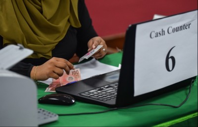 މާލީ ޒިންމާ އަދާކުރުމުގައި އީމާންވަންތަ ޟަމީރެއް މުހިންމު