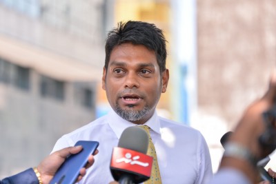 ސަރުކާރު ފެއިލްވެ، ތާއީދާއި އިތުބާރު ގެއްލިއްޖެ: އަމްރު