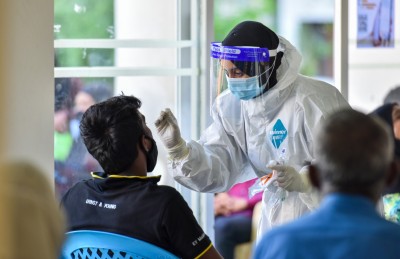 ކޮވިޑް: މިއަދު 2،838 މީހަކު ޕޮޒިޓިވް، ނައިފަރުން މީހަކު ނިޔާވި