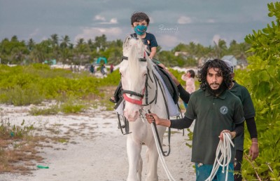 އައްޑޫގެ އަސްތައް ކިހާ މޯލްޑިވްސް އަށް ގެންގޮސްފި